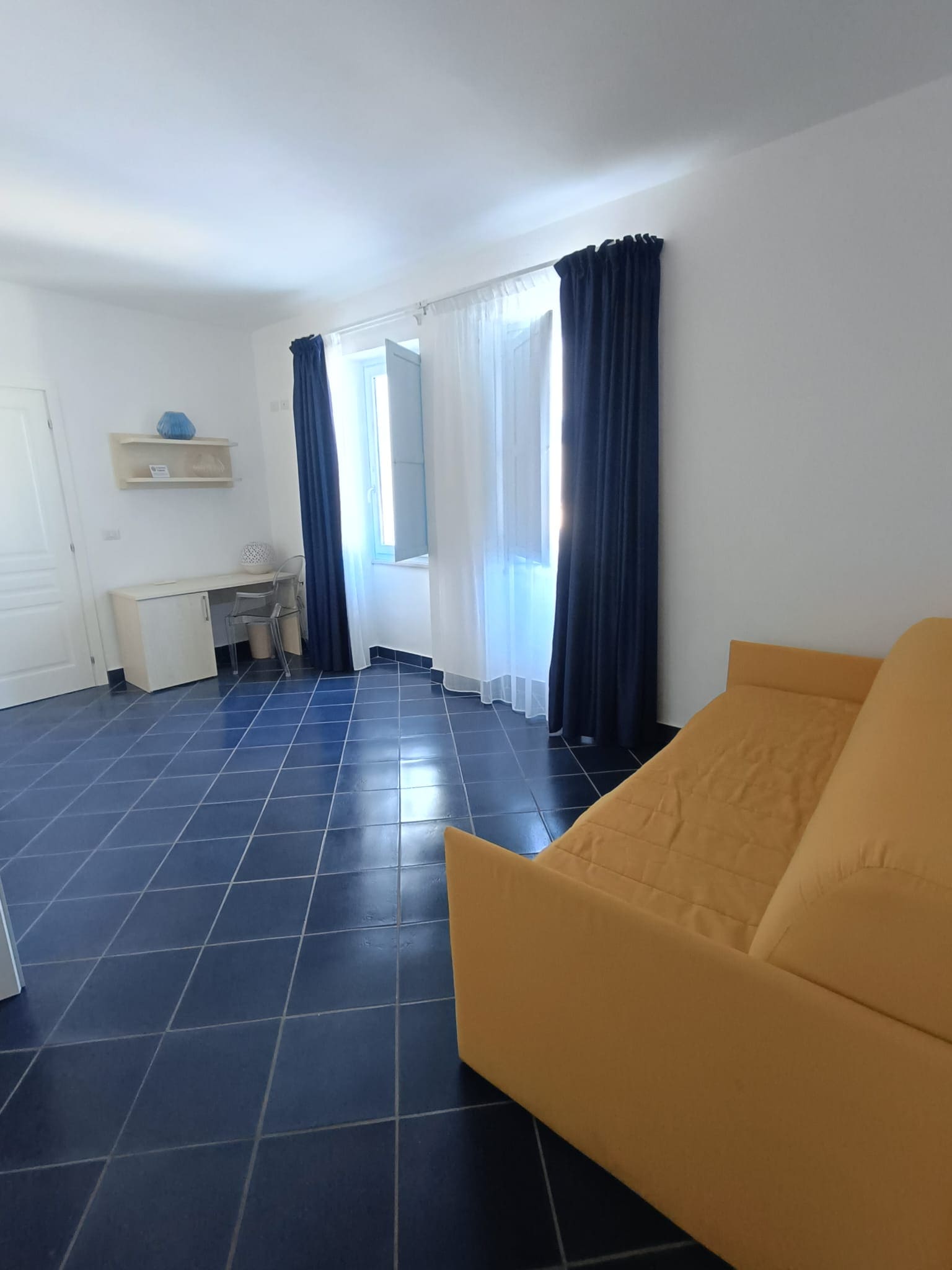 camera 503 arredamento 2