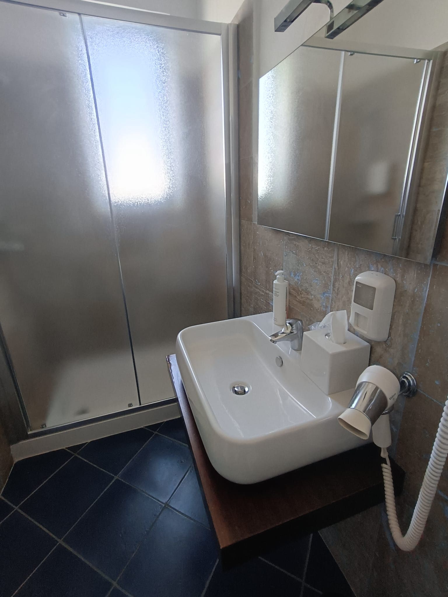 camera 601 bagno